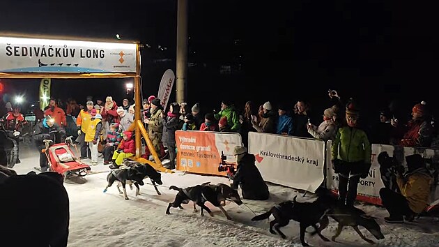Start z�vodu �ediv��k�v long, kategorie na 300 kilometr� (20. ledna 2026)