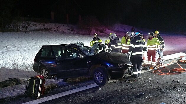 Nehoda dvou aut v Horn� Ole�nici na Trutnovsku (22. ledna 2026)