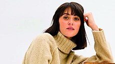 Svetr, ze kterého u� na první pohled sálá p�íjemné teplo, je základem �atníku...