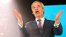 Lídr britské strany Reform UK Nigel Farage na mítinku v Newarku (19. ledna 2026)