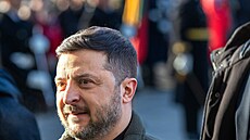 Ukrajinský prezident Volodymyr Zelenskyj se spolu s prezidenty Polska a Litvy...