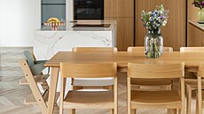 Pro nejmen�ího �lena rodiny je ur�ena speciální rostoucí �idle - Tripp Trapp.