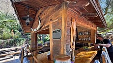 Ran� hudební legendy Johnnyho Cashe v Casitas Springs nedaleko Los Angeles...