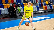 Bridget Carletonová z USK Praha se chystá na zápas se Schiem.
