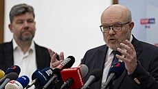 Tisková konference poslaneckého klubu TOP 09. Na snímku Vlastimil Válek. (27....