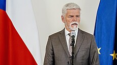 Tisková konference prezidenta Petra Pavla po sch�zkách s lídry stran. (6. �íjna...