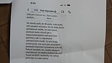 SMS komunikace místop�edsedy vlády Petra Macinky adresovaná prezidentu Petru...