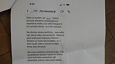 SMS komunikace místop�edsedy vlády Petra Macinky adresovaná prezidentu Petru...