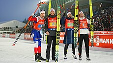 Michal Kr�má�, Vít�zslav Hornig, Tereza Voborníková a Jessica Jislová slaví...