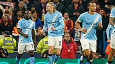 Erling Haaland z Manchesteru City slaví gól proti Galatasarayi.