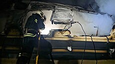 Ruský dronový útok zasáhl osobní vlak v ukrajinské Charkovské oblasti a zabil...