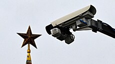 Bezpe�nostní kamera umíst�ná na vrcholu jedné z kremelských v�í v centru...