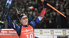 Julie Simonová slaví vít�zství v závod� s hromadným startem v Novém M�st� na...