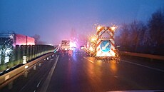 Ledovka paralyzuje dopravu v Olomouckém kraji. (23. ledna 2026)