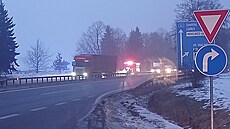 Ledovka paralyzuje dopravu v Olomouckém kraji. (23. ledna 2026)