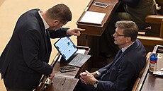 Mimo�ádná sch�ze Poslanecké sn�movny. Na snímku Tomio Okamura (SPD) a Martin...