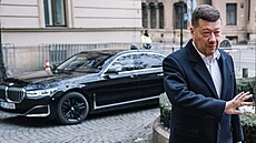 Jednání zástupc� vlády a odbor� o navý�ení plat� ve ve�ejném sektoru a státní...