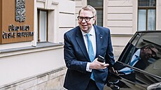 Jednání zástupc� vlády a odbor� o navý�ení plat� ve ve�ejném sektoru a státní...