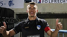 Zden�k Folprecht v dresu Pafosu.