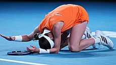 Nikola Bart��ková slaví postup do t�etího kola Australian Open.