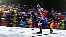 Michal Kr�má� na trati smí�ené �tafety v Novém M�st�.