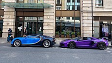 bugatti lamborghini londýn ulice bohatí auta superauta