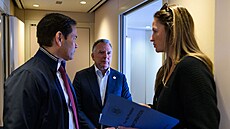 Asistentka a poradkyn� pro komunikaci amerického prezidenta Donalda Trumpa...