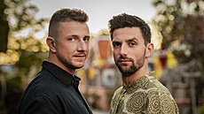 �eskou verzi reality show Asia Express a pr�vodci celým napínavým závodem budou...