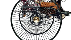 Benz�v patentovaný motorový v�z