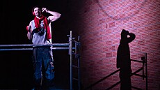 �aldovo divadlo uvede v premié�e drama Létající dít�. (23. ledna 2026)