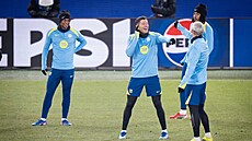 P�edzápasový trénink fotbalist� Barcelony.