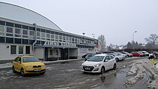 ��árský zimák pochází ze 70. let minulého století. Budova pot�ebuje zateplení,...