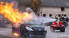 Hasi�i v Poli�ce ukázali testování hasicího robota Hecthor II. (23. ledna 2026)