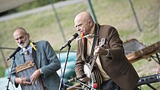 Ivan Mládek p�i vystoupení se skupinou Banjo Band ve Veselí nad Moravou (30....