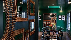 Pohled z chodby do jídelny