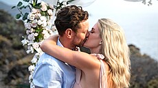 Martin Dubovický a Pavla Vaní�ková v show Bachelor �esko 2 (ostrov Tenerife,...