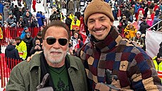 Bývalý �védský fotbalový úto�ník Zlatan Ibrahimovi� a legendární herec Arnold...