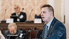Poslanec SPD Jind�ich Rajchl uspo�ádal seminá� o covidu a dopadech vládních...