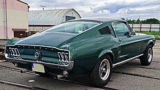 Veterán Ford Mustang Fastback GTA S390 z roku 1967 zabavili policisté, nyní...