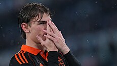 Zálo�ník Coma Nico Paz slaví gól v utkání s Laziem.