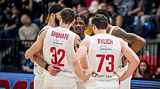 Nymbur�tí basketbalisté se domlouvají na souh�e.
