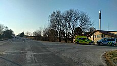 Sanitu na okraji Dobru�ky nabouralo jiné auto. (22. ledna 2026)