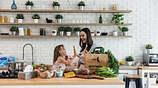 Online prodejce Rohlík stále inovuje své slu�by. Nyní s nákupy pomáhá um�lá...