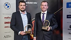 Cenu pro EY Podnikatele roku 2025 St�edo�eského kraje p�evzal za nep�ítomného...