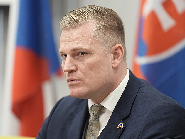 Turek má připravený návrh žaloby na prezidenta. Chce ho probrat s koalicí