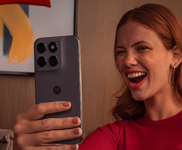 Podívejte se, co dostanete navíc, když koupíte o tisícovku dražší smartphone