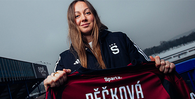 Z Eibaru do Sparty. Fotbalistka Pěčková se po roce a půl vrací do Česka