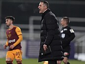 Spar�anský trenér Brian Priske b�hem utkání proti Dukle