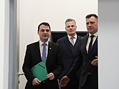 Ministr �ivotního prost�edí Petr Macinka (Motoristé), slovenský ministr Tomá�...