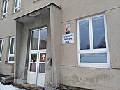 Budova �koly v Bohuslavicích na Prost�jovsku, kde nyní panuje vyhrocená...